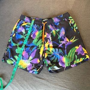 Tropical swim trunks